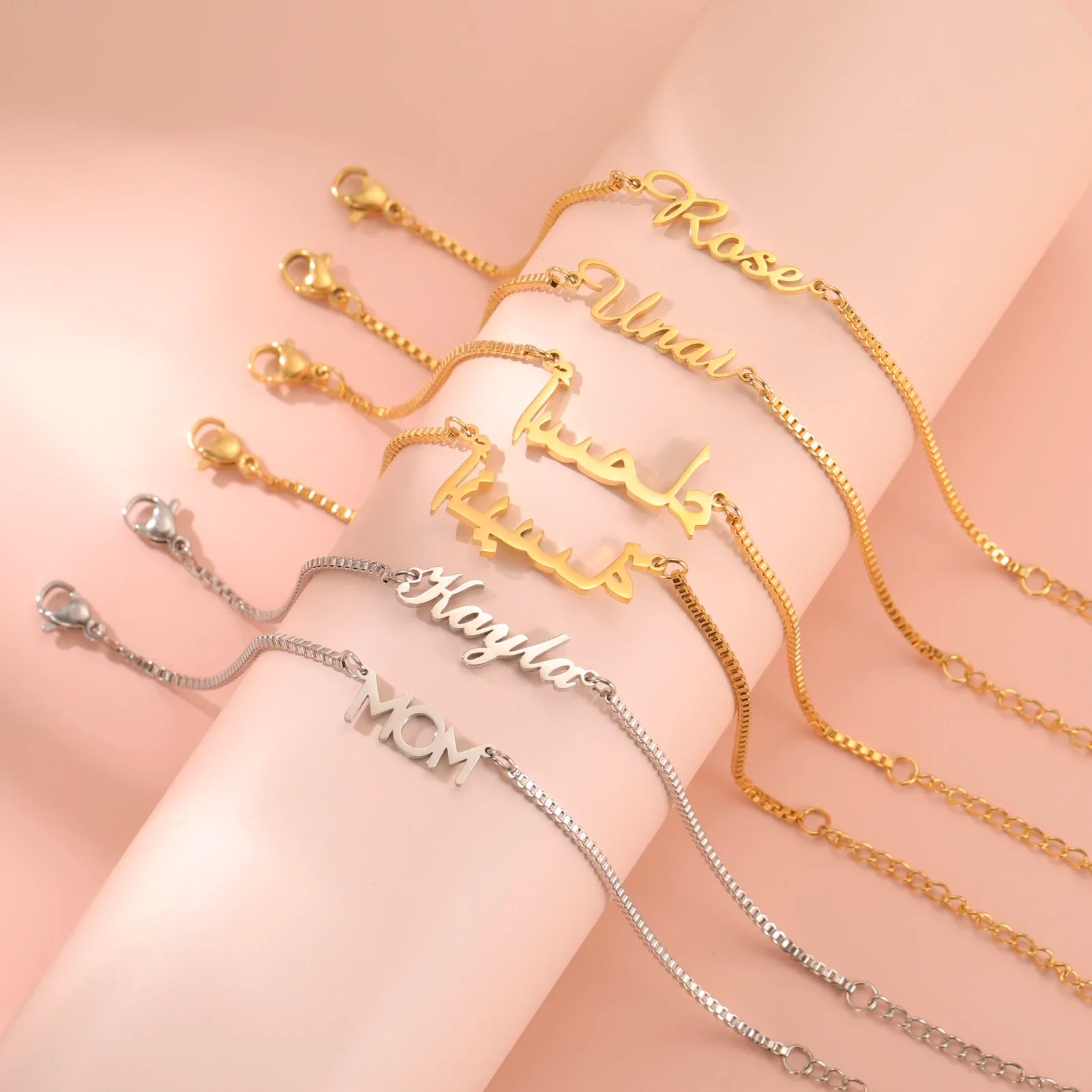 Bracelet Personnalisé Femme & Fille – Chaîne Box en Acier Inoxydable avec Lettre Prénom Personnalisée, Cadeau Bijou Unique